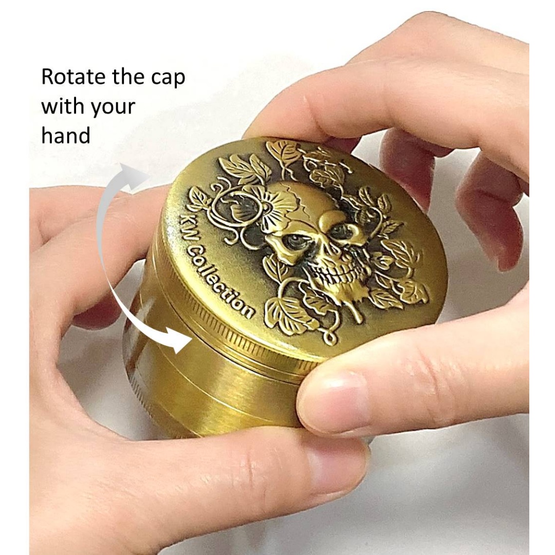 2.5-GrinOnly-SK-Herb-Grinder-Skull-Designed-with-Pollen-Catcher-7